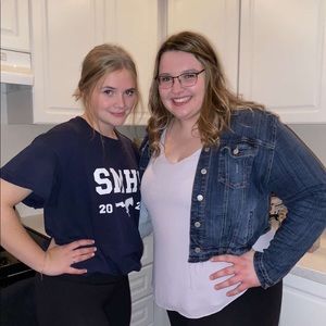 Meet your Posher, Holly